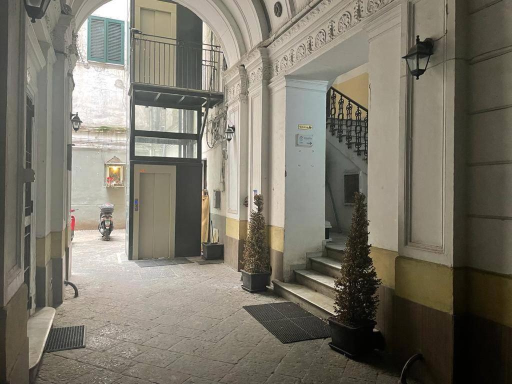 مبيت وإفطار Napoli Central Nest المظهر الخارجي الصورة
