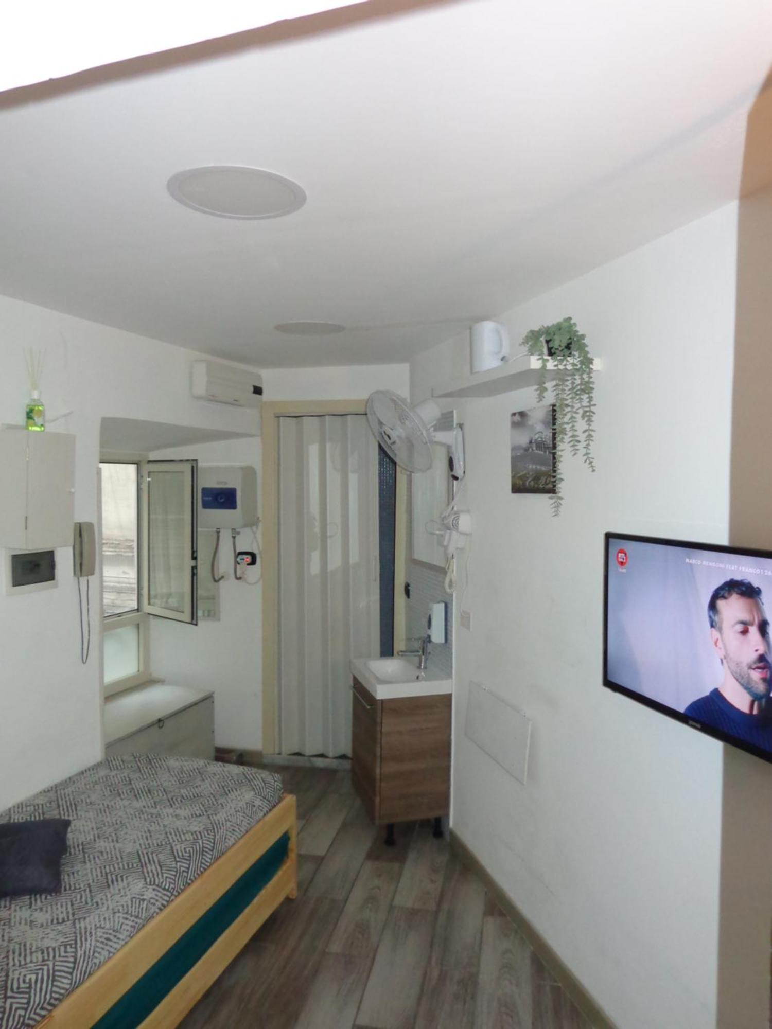 مبيت وإفطار Napoli Central Nest المظهر الخارجي الصورة